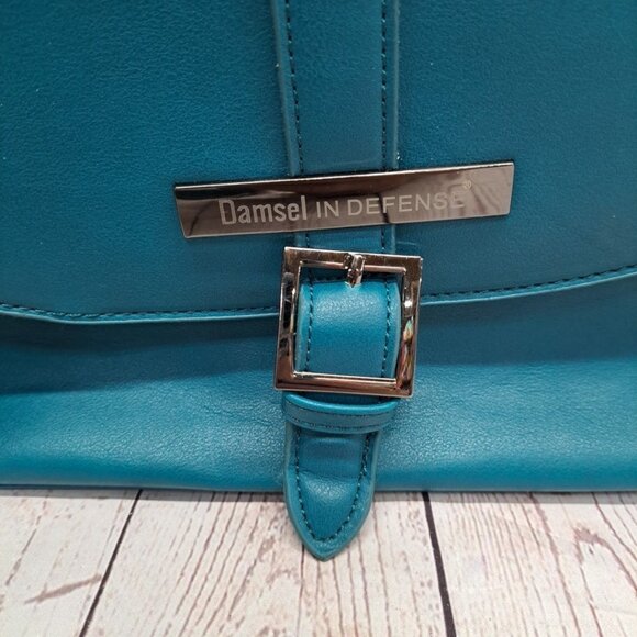 Damsel in Defense Janie's Gotta Concealed Bag & Breakaway Braid Keychain NWT - Picture 4 of 9